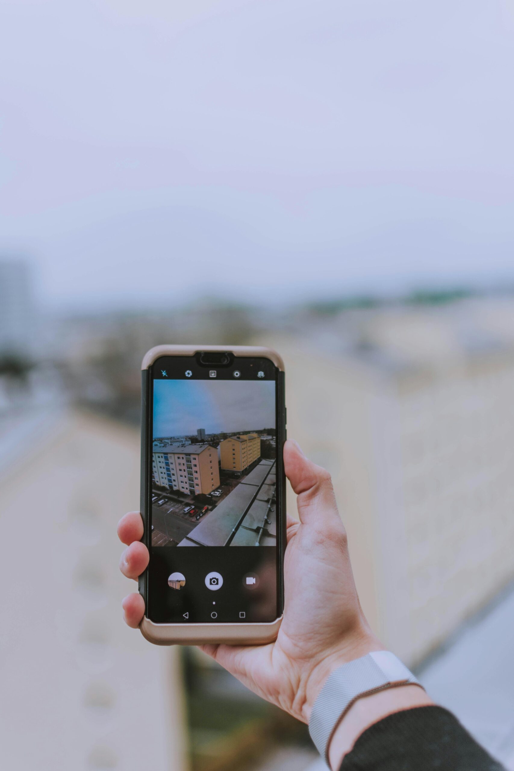 10 Tips for Capturing Real Estate Photos with Your Smartphone