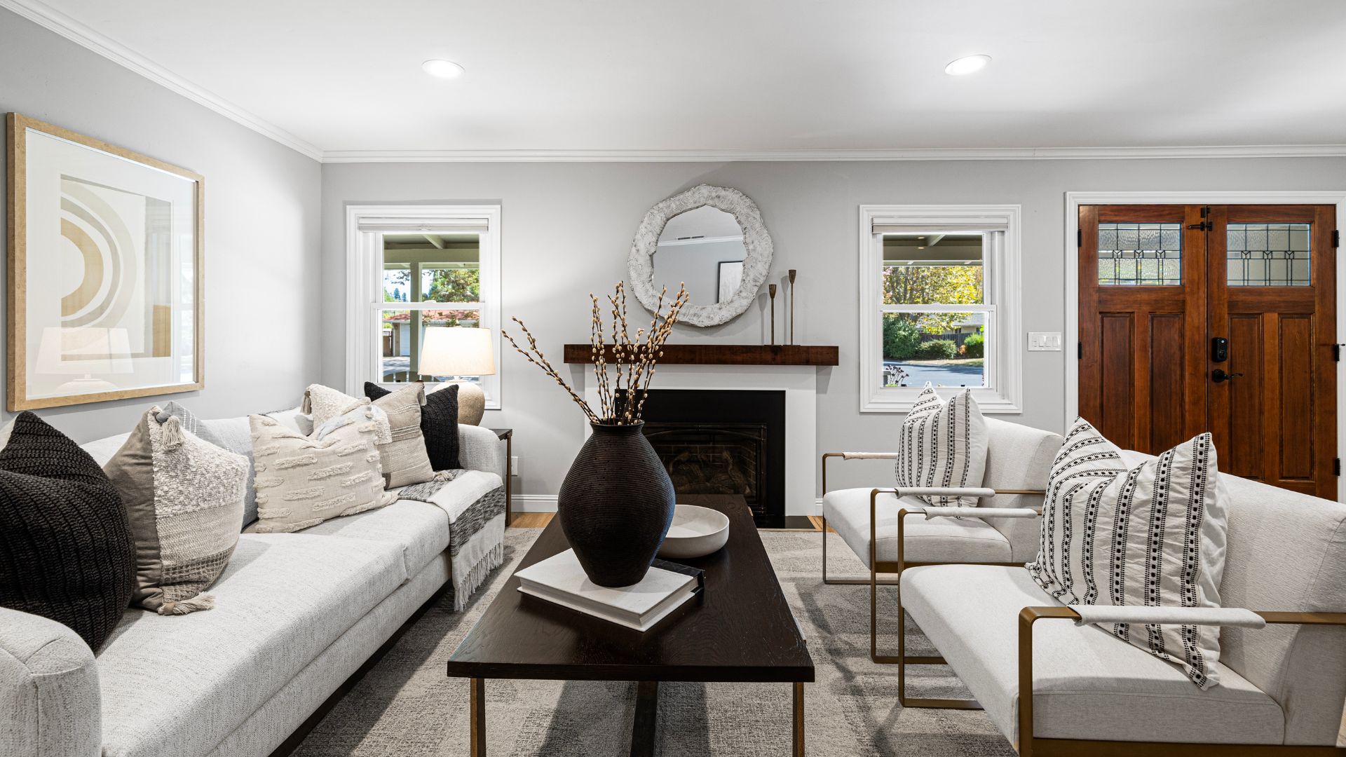 Why Need Interior Decor Design in Real Estate Photos